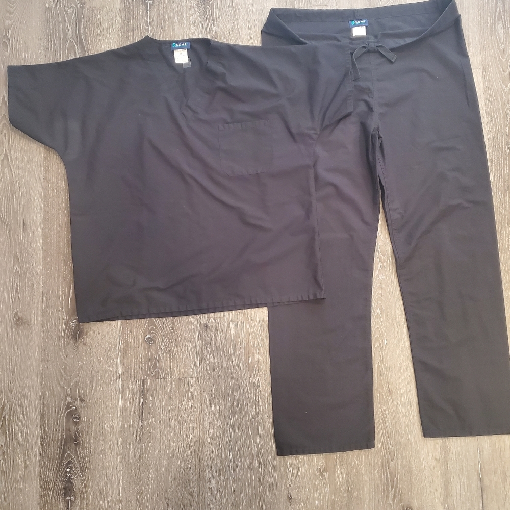 Rx Gear scrubs lot size medium